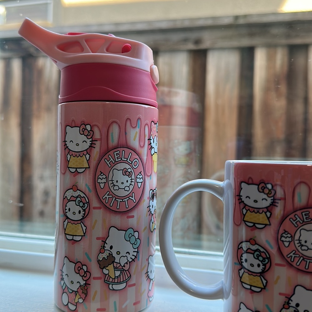 Hello kitty bundle - Picture 2 of 3